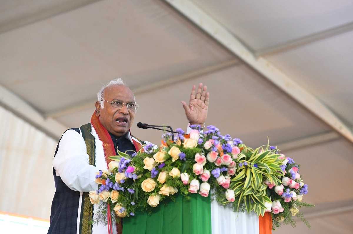 आतंकवाद के खिलाफ भारत एकजुट और मजबूत है : खड़गे