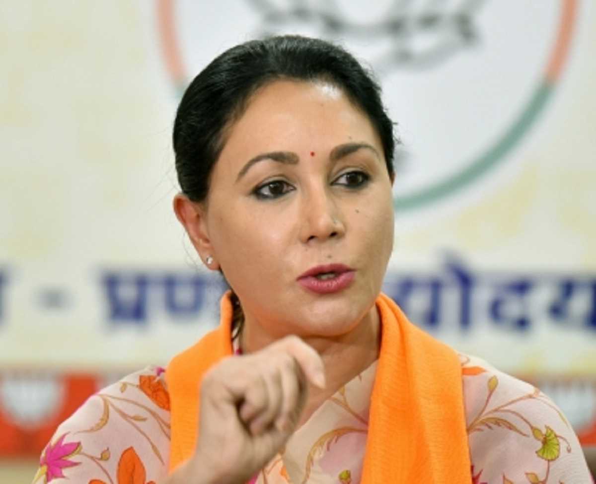 सांसद दीया कुमारी हिमाचल प्रदेश में करेगी चुनाव प्रचार केंद्रीय मंत्री स्मृति ईरानी और कृष्णपाल गुर्जर के साथ संभाला चुनावी मोर्चा