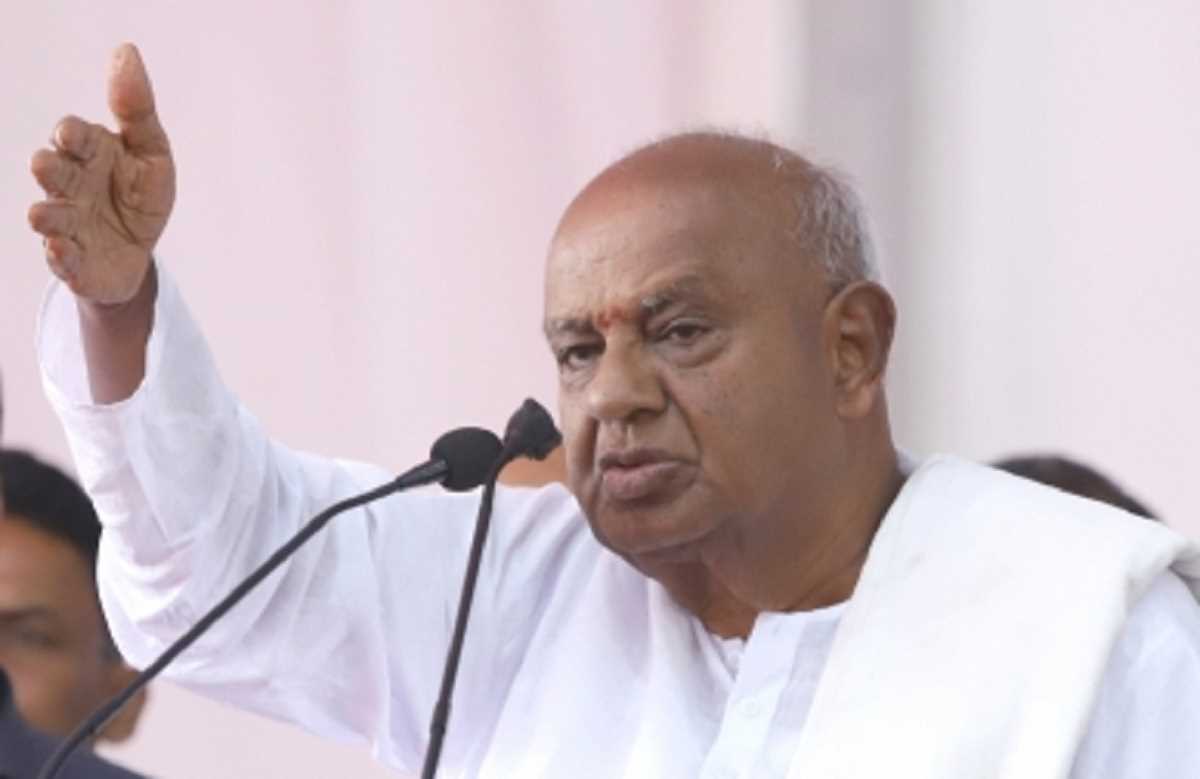 देवेगौड़ा परिवार का आज हासन में अपने उम्मीदवार के लिए शक्ति प्रदर्शन