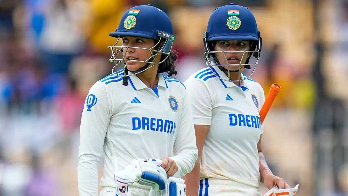 शेफाली वर्मा और स्मृति मंधाना