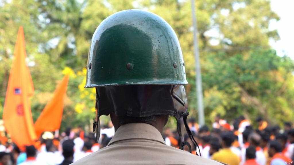 कर्नाटक में हिजाब के बाद अब हलाल पर विवाद