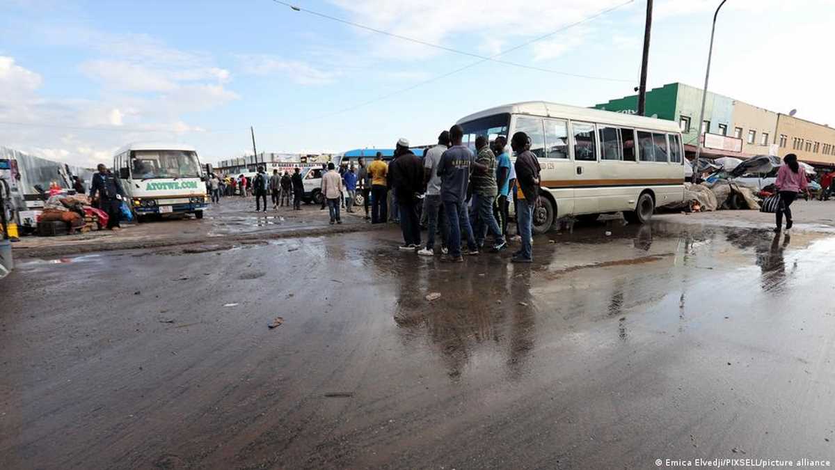 जाम्बिया की विभाजित हाईवे परियोजना को लेकर विवाद