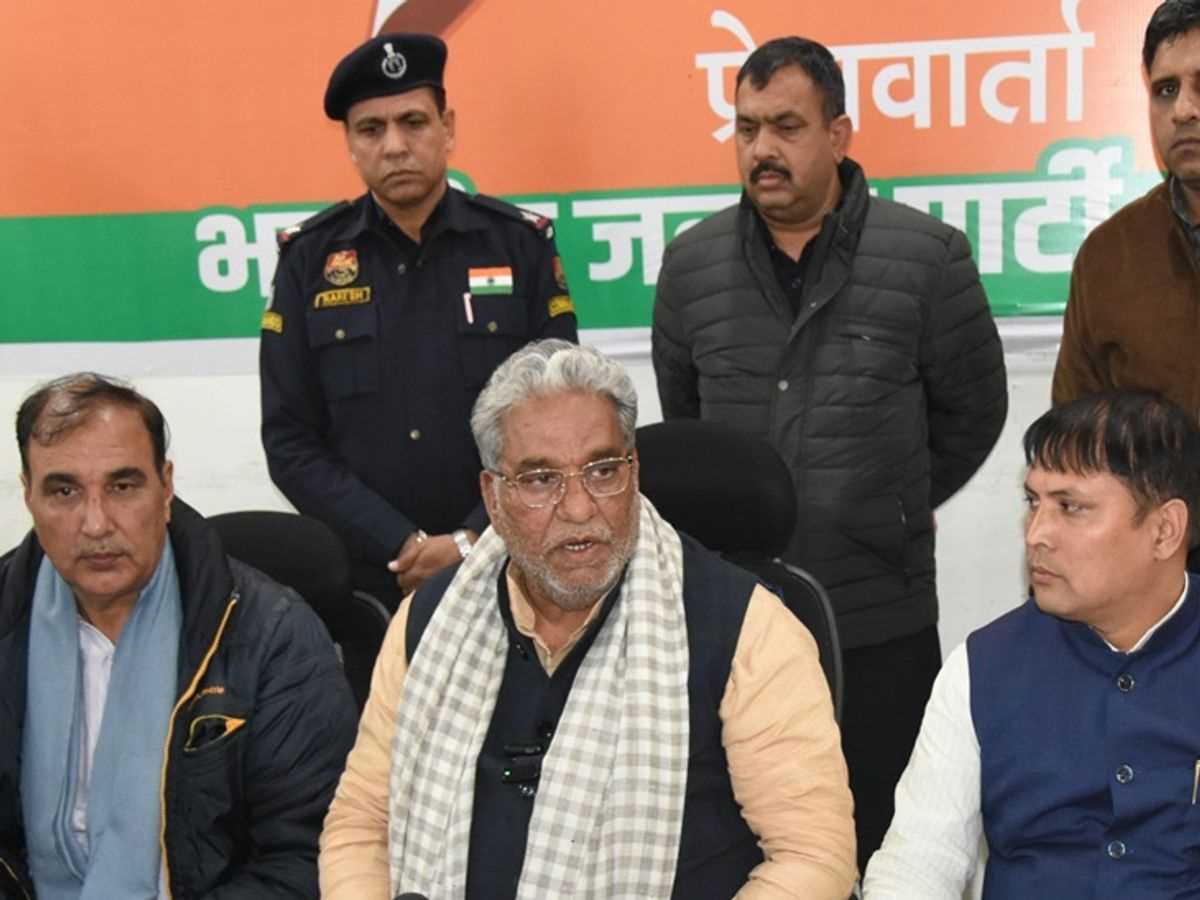 हरियाणा : छात्रा आत्महत्या मामले में कृष्णलाल पंवार ने कांग्रेस विधायक को बर्खास्त करने की मांग की