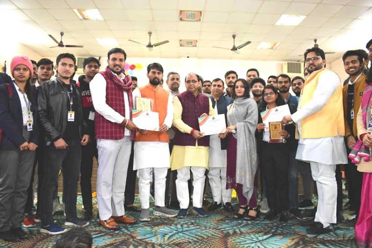 भाजयुमो ने अटल भाषण प्रतियोगिता का किया आयोजन