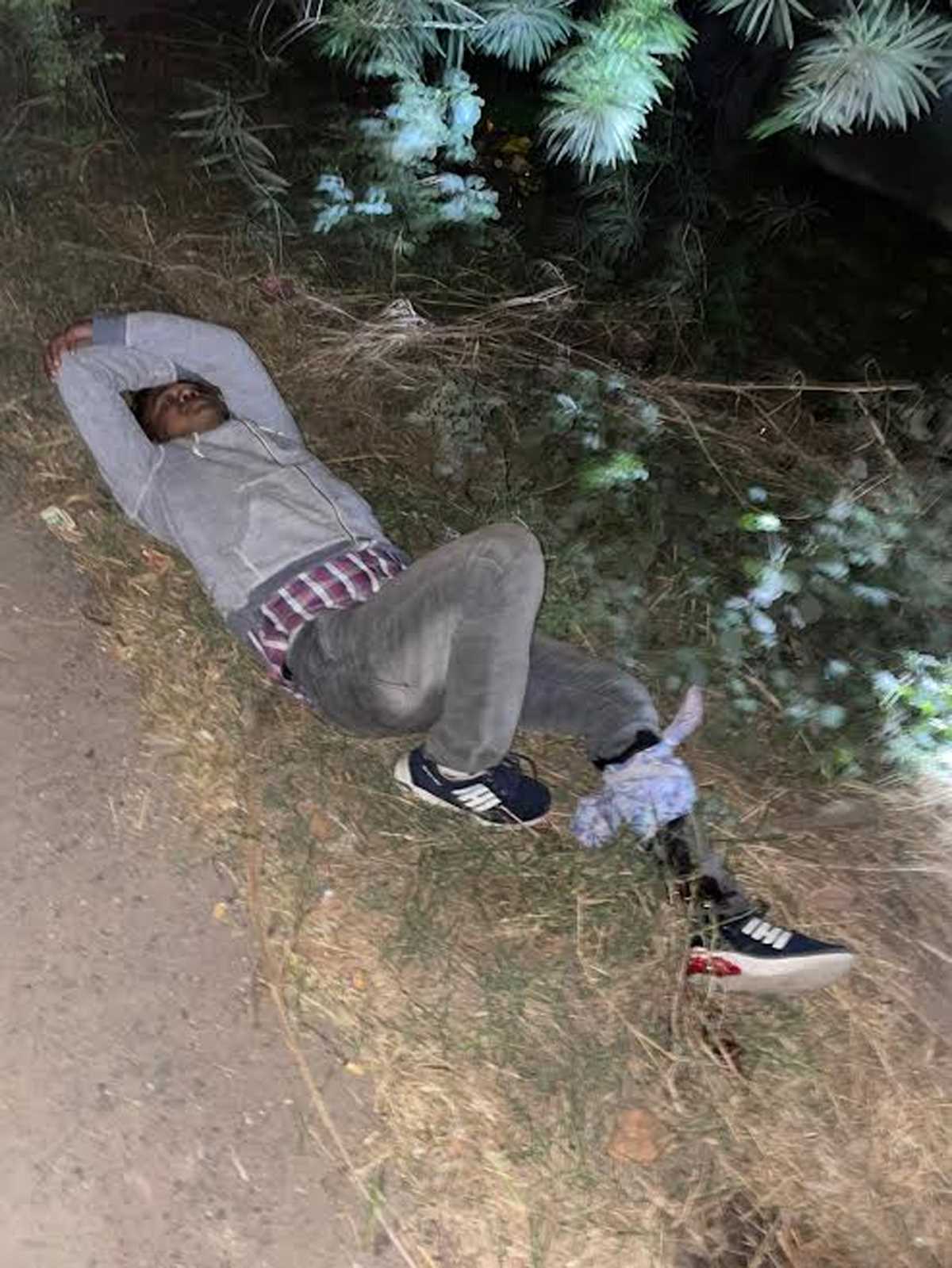 मुठभेड़ के दौरान तीन लुटेरे गिरफ्तार, एक को गोली लगी