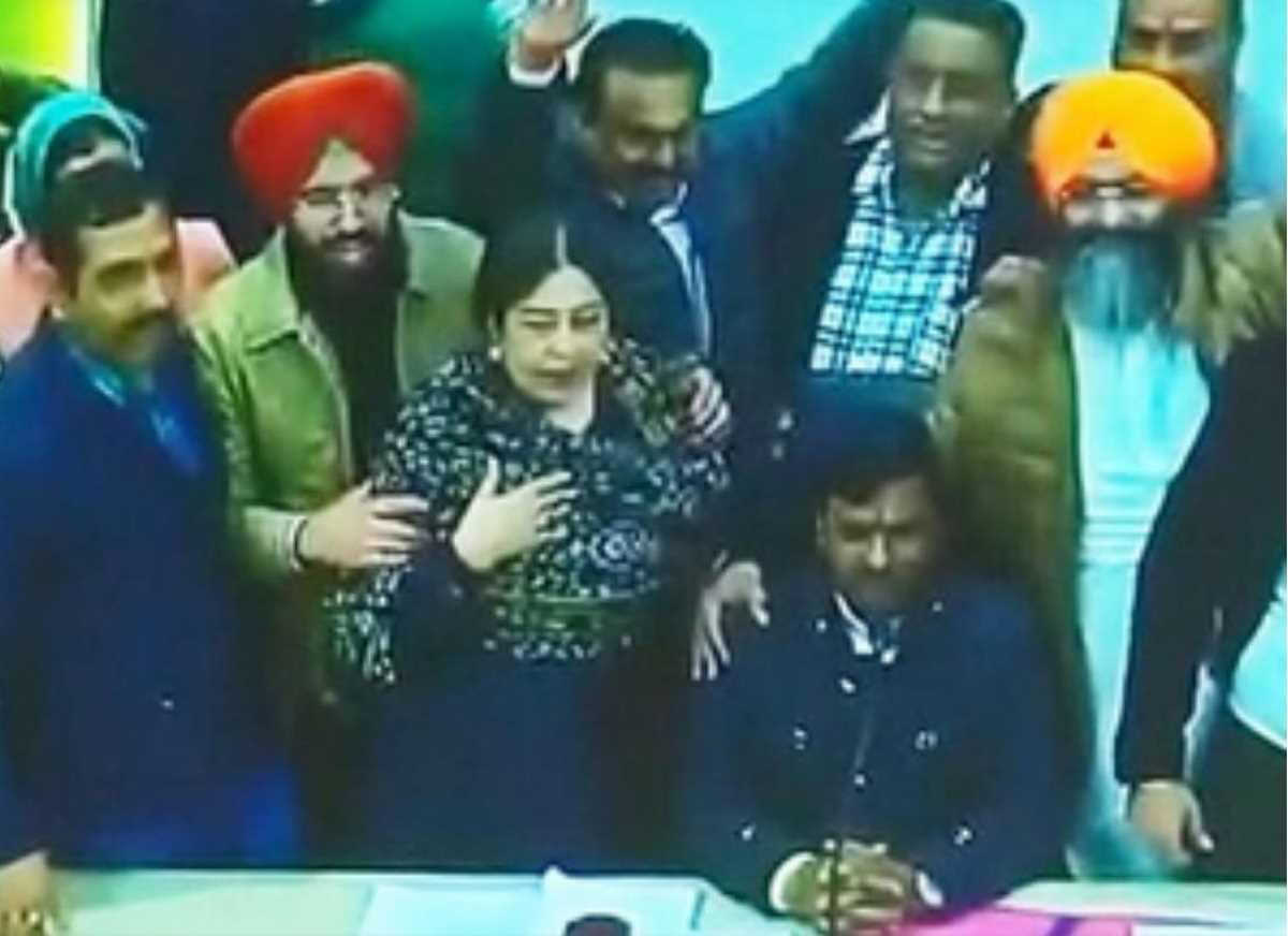 इंडिया गठबंधन को झटका, भाजपा ने चंडीगढ़ में मेयर पद बरकरार रखा