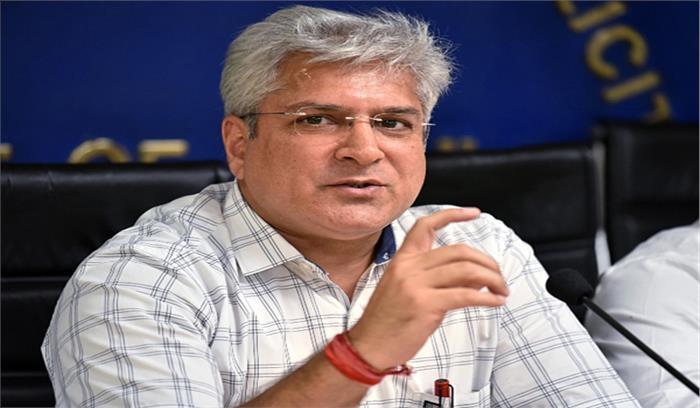 दिल्ली में इलेक्ट्रिक वाहनों की बिक्री बढ़ी : कैलाश गहलोत