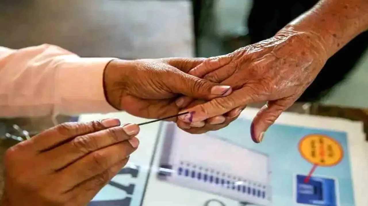 मध्य प्रदेश उपचुनाव में नेताओं की प्रतिष्ठा दांव पर मध्य प्रदेश उपचुनाव में नेताओं की प्रतिष्ठा दांव पर