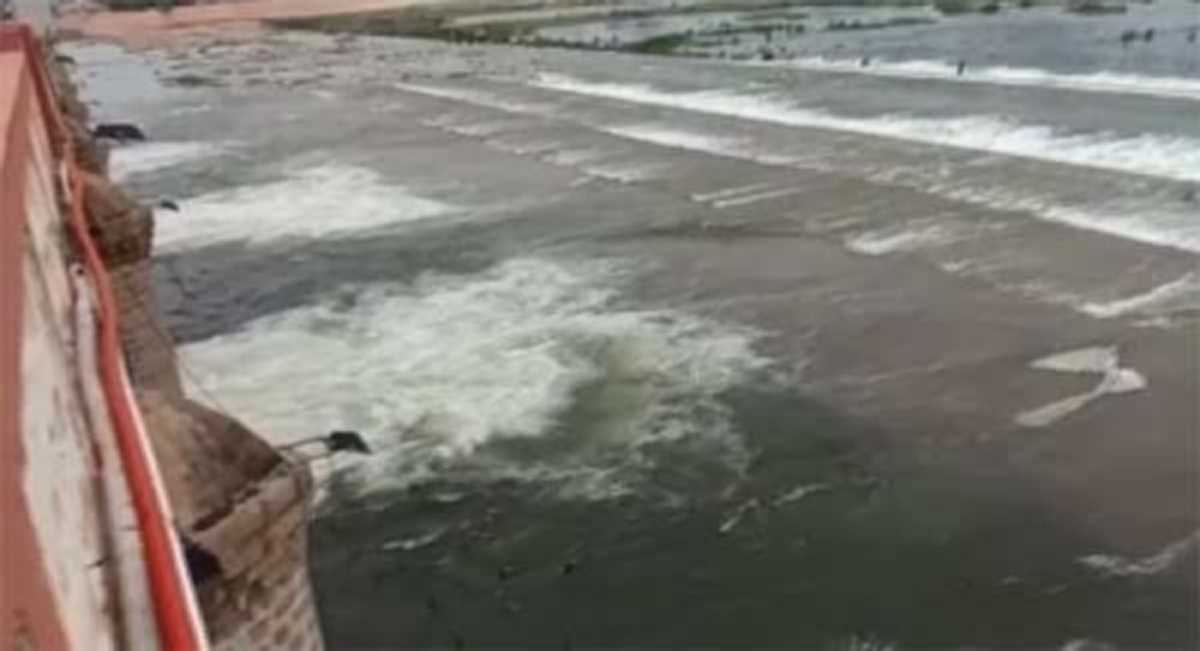 केंद्र ने कृष्णा नदी पर केबल-स्टेड कम सस्पेंशन ब्रिज को मंजूरी दी