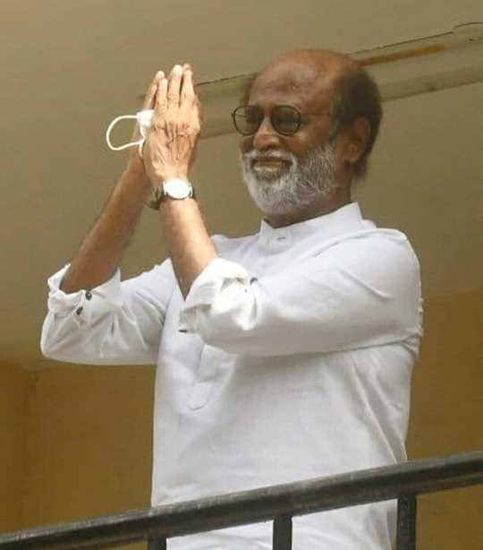 जल्द ही रजनीकांत करेंगे सक्रिय राजनीति में आने के निर्णय की घोषणा