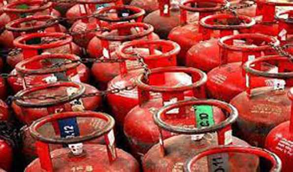 रसोई गैस की कीमत में कोई बदलाव नहीं