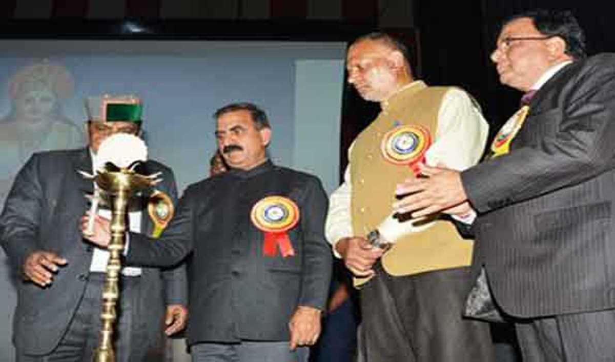 सरकार चार चिकित्सा कॉलेजों में रोबोटिक सर्जरी शुरू करेगी : सुक्खू