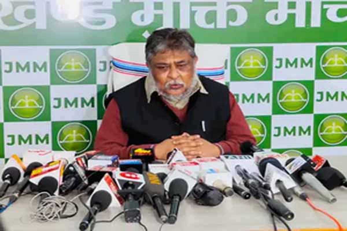 झारखंड में राजनीतिक एजेंट की तरह कार्रवाई कर रही ईडी, बढ़ रहा जनता का आक्रोश : जेएमएम