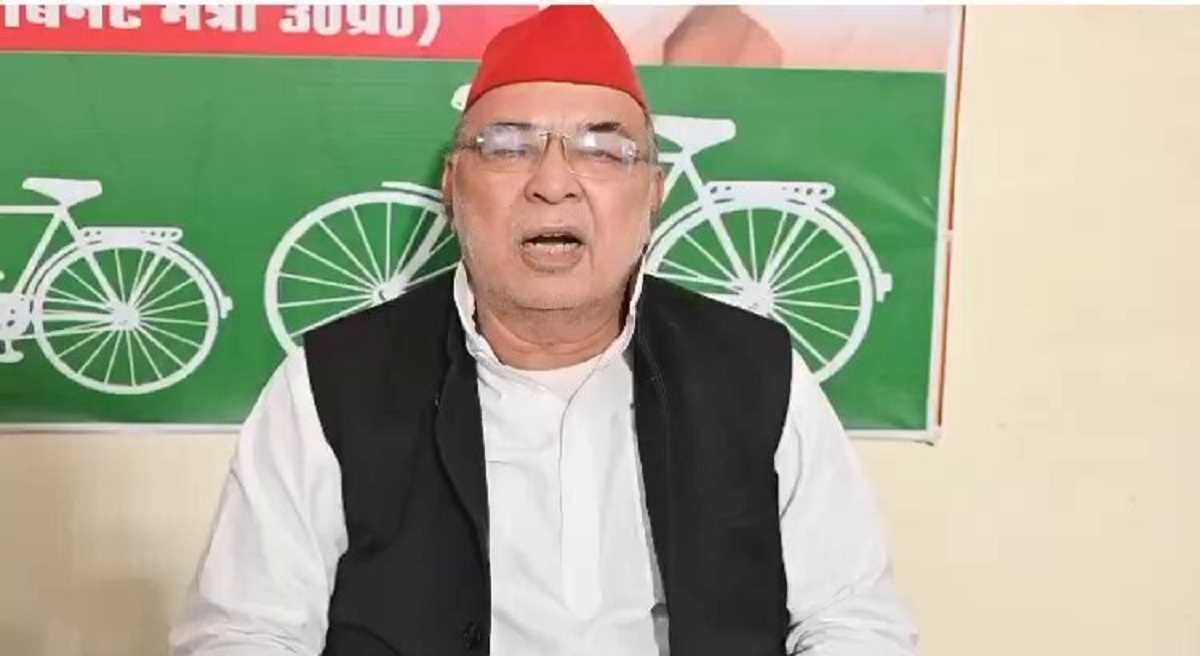 यूपी में अधिकारियों की ट्रांसफर-पोस्टिंग सरकार की उद्योग नीति बन गई है : समाजवादी पार्टी यूपी में अधिकारियों की ट्रांसफर-पोस्टिंग सरकार की उद्योग नीति बन गई है : समाजवादी पार्टी