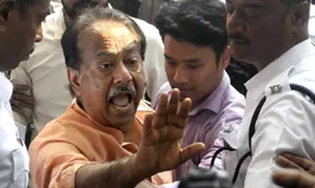 तृणमूल बना रही मल्लिक से दूरी, वन विभाग के निमंत्रण पत्र से नाम गायब