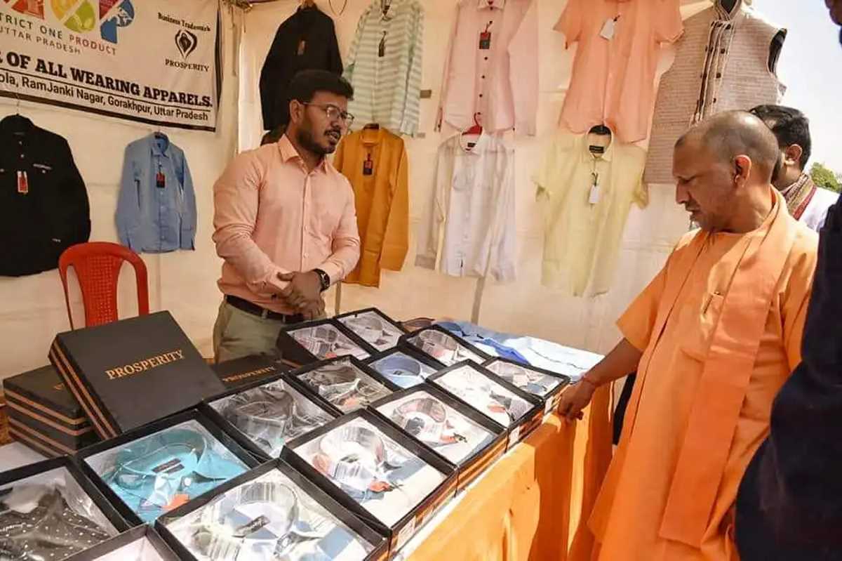 पांच साल के कारोबार में 24 गुना उछाल, अखिलेश दुबे की उपलब्धि खुद में खास पांच साल के कारोबार में 24 गुना उछाल, अखिलेश दुबे की उपलब्धि खुद में खास