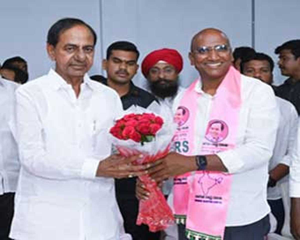 तेलंगाना: बसपा छोड़ने वाले पूर्व आईपीएस अधिकारी प्रवीण कुमार बीआरएस में शामिल