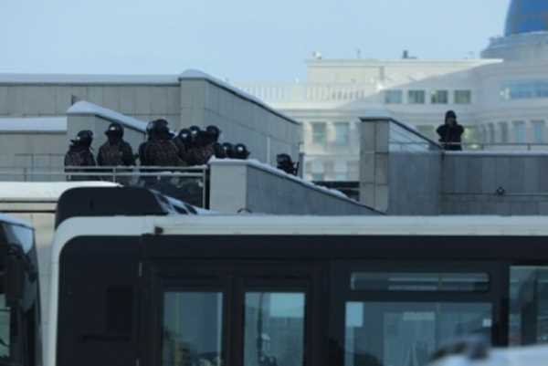 बेलारूस के राष्ट्रपति ने नजरबायेव से फोन पर कजाकिस्तान की स्थिति पर चर्चा की