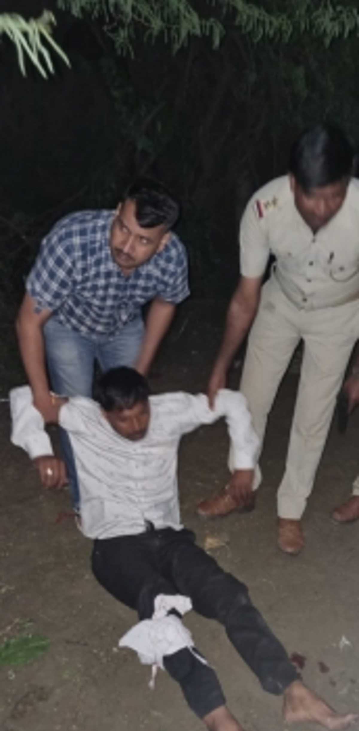 गाजियाबाद के लोनी में पुलिस और बदमाश के बीच मुठभेड़, गिरफ्तार