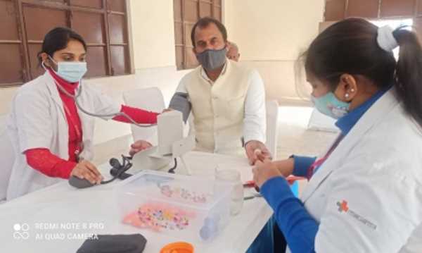 गुरुग्राम : ओमिक्रॉन के डर से 6 स्टार रेटिंग वाला गांव वजीरपुर अलर्ट पर