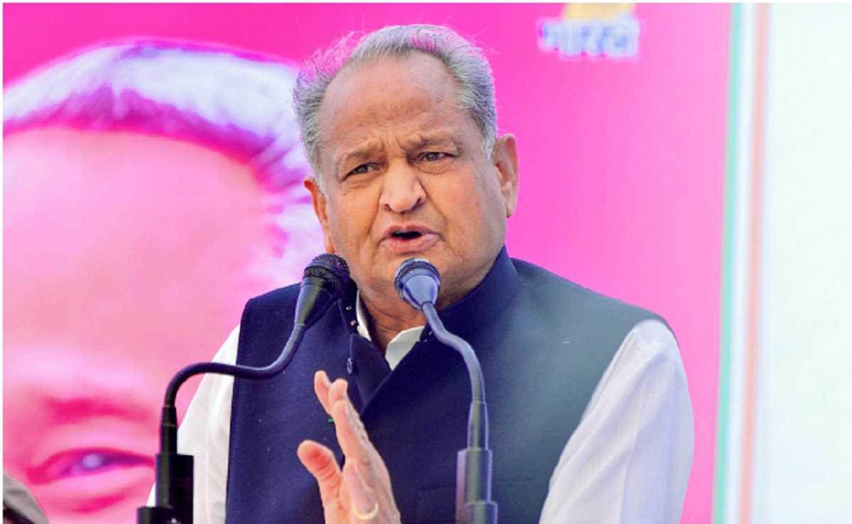 राजस्थान में भाजपा सरकार वादे के मुताबिक नहीं कर पा रही हैं काम-गहलोत