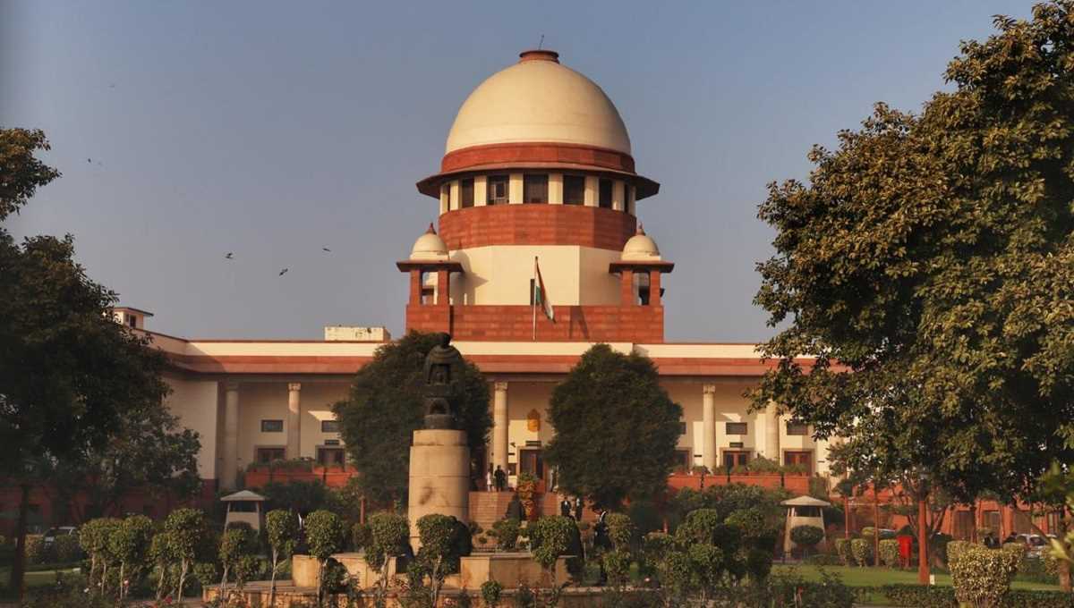 सुप्रीम कोर्ट: भड़काऊ बयानों से देश का माहौल खराब हो रहा है सुप्रीम कोर्ट: भड़काऊ बयानों से देश का माहौल खराब हो रहा है