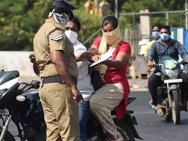 मास्क नहीं पहनने वाले 885 लोगों पर 67420 रुपए जुर्माना