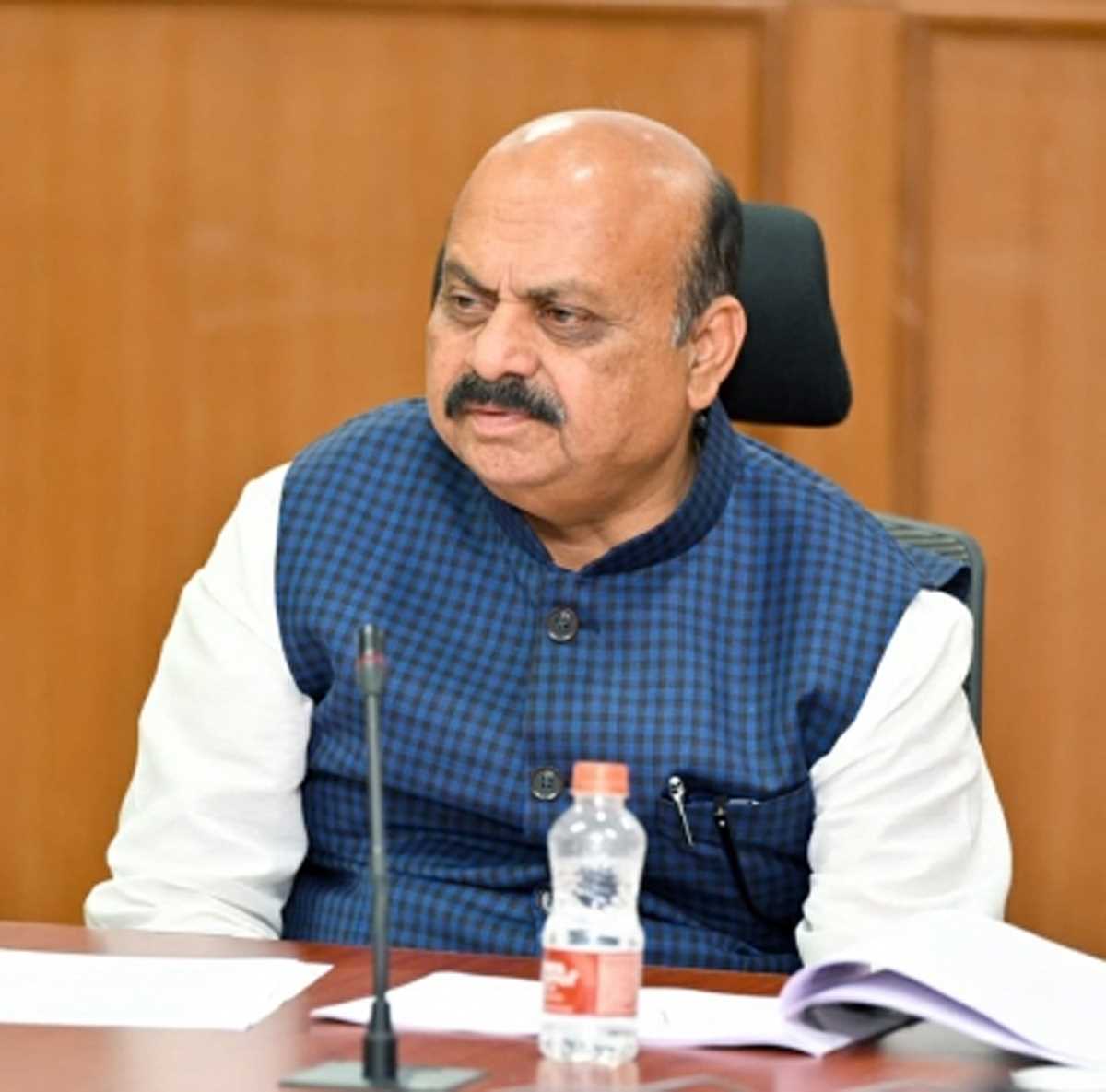 पीएम के सामने पप्पी हैं कर्नाटक के मुख्यमंत्री : सिद्दारमैया पीएम के सामने पप्पी हैं कर्नाटक के मुख्यमंत्री : सिद्दारमैया