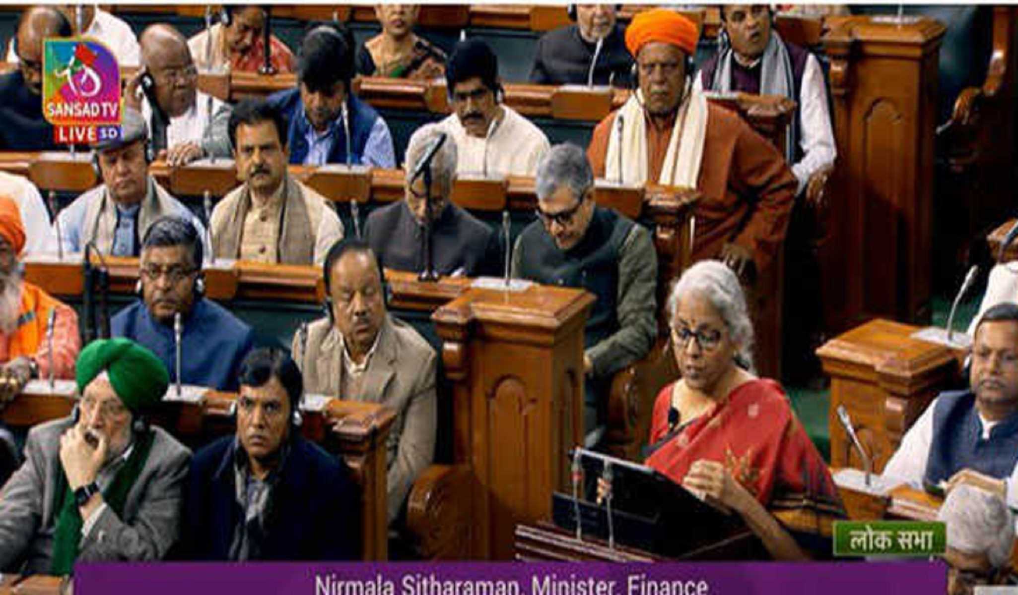 2023-24 में पूंजीगत व्‍यय 10 लाख करोड़ रुपए होने का अनुमान