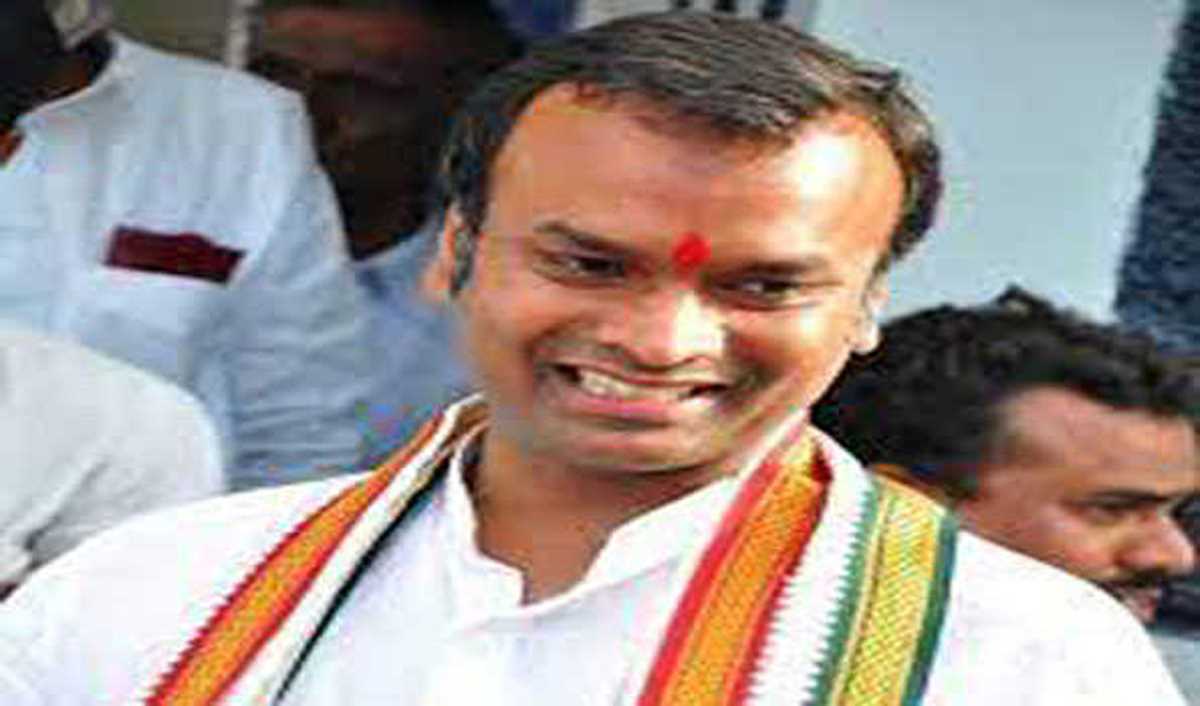 प्रियांक खड़गे ने मोदी को कहा ‘नालायक’ प्रियांक खड़गे ने मोदी को कहा ‘नालायक’