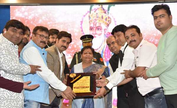 राज्यपाल ने सिंधी समाज के सेवा पखवाड़ा का किया शुभारंभ