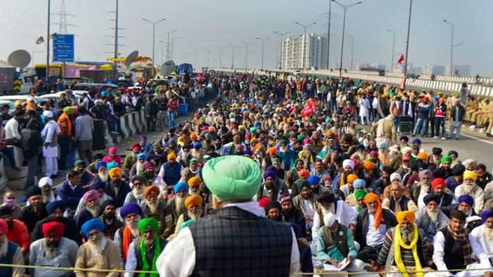 किसानों के आंदोलन से हुआ लगभग 14 हजार करोड़ रुपए का बड़ा नुक़सान किसानों के आंदोलन से हुआ लगभग 14 हजार करोड़ रुपए का बड़ा नुक़सान