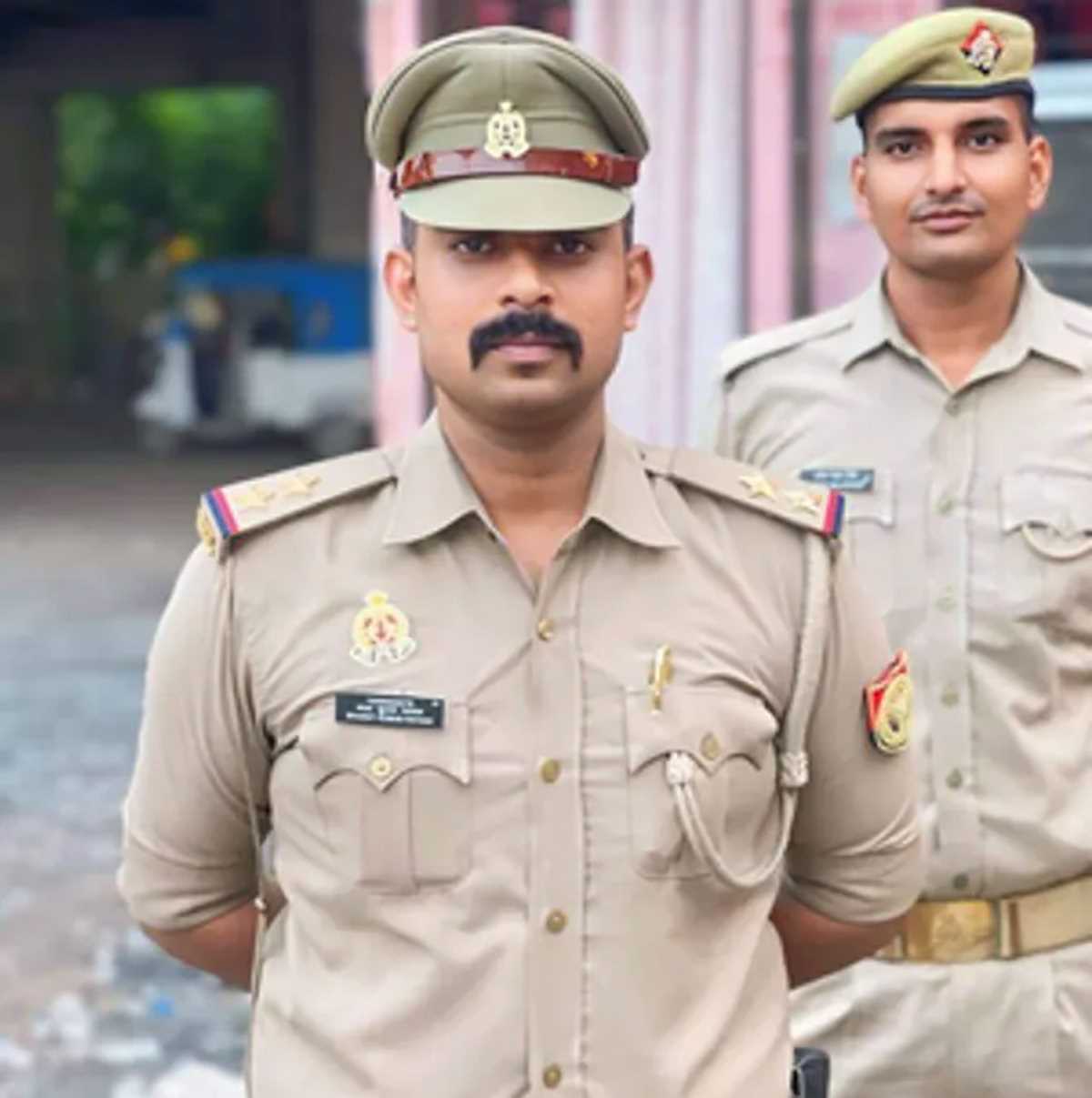 लखनऊ : चिनहट थाने के एसएचओ अश्वनी चतुर्वेदी हटाए गए, भरत पाठक को जिम्मेदारी