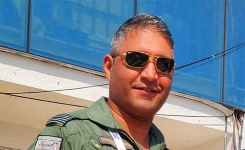 कैप्टन वरुण सिंह का सैन्य सम्मान के साथ भोपाल में अंतिम संस्कार