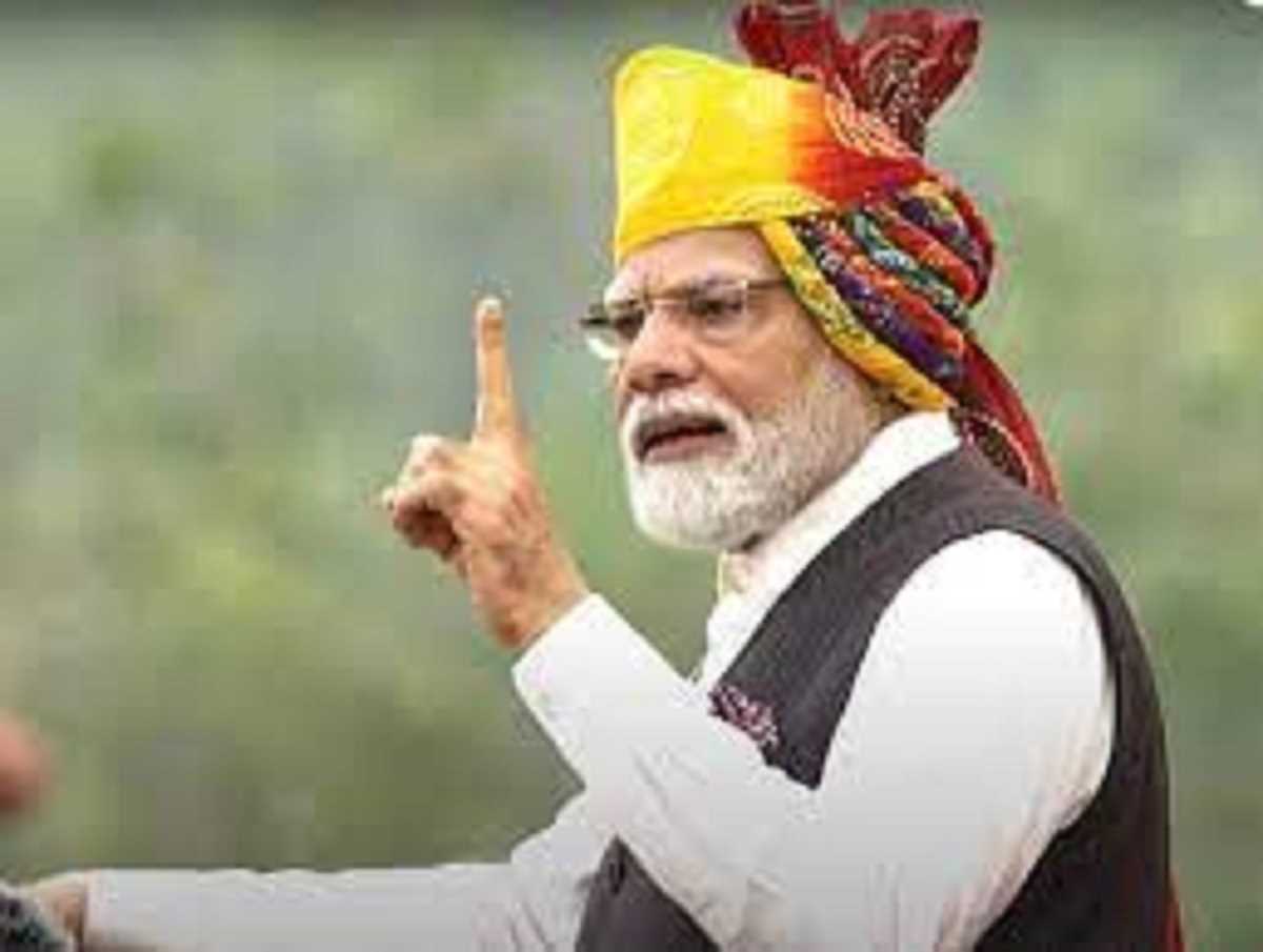 अगले साल फिर इसी लाल किले से भाषण दूंगा : मोदी