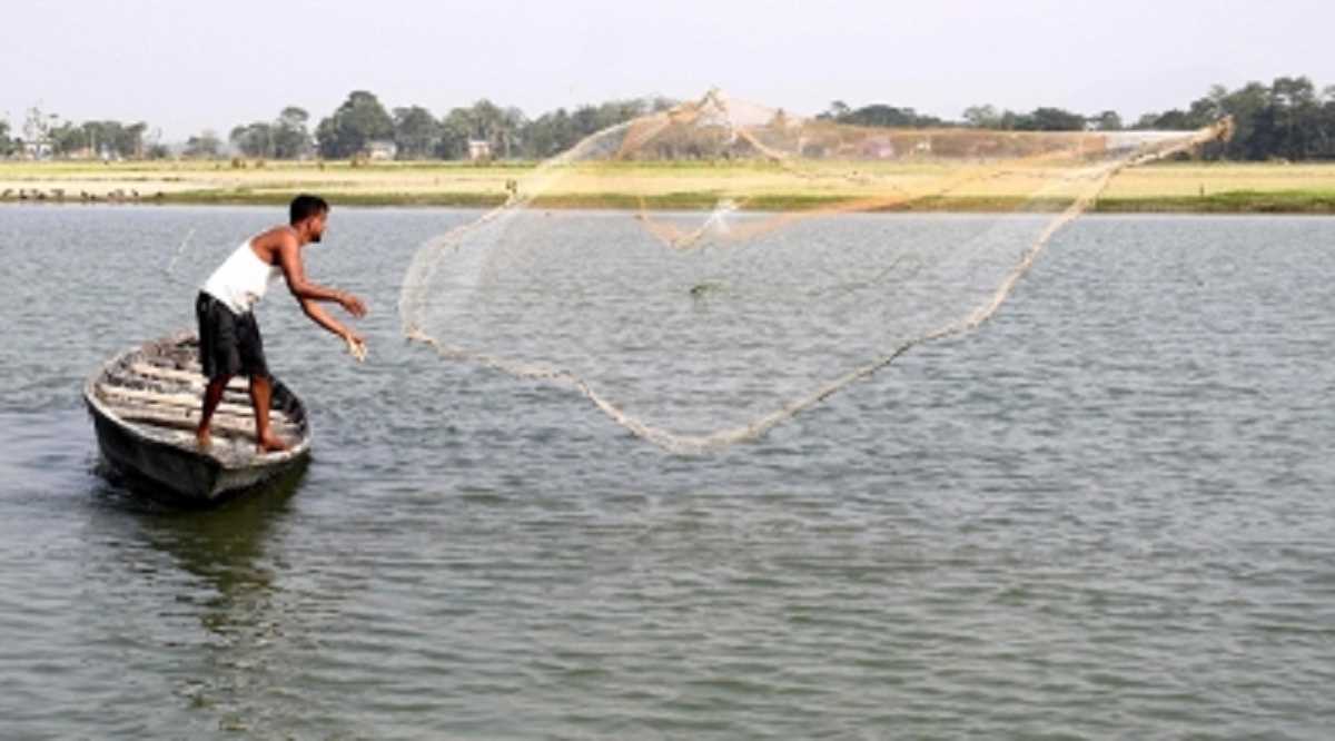 श्रीलंका नौसेना द्वारा मछुआरों की गिरफ्तारी पर तमिलनाडु में विरोध प्रदर्शन