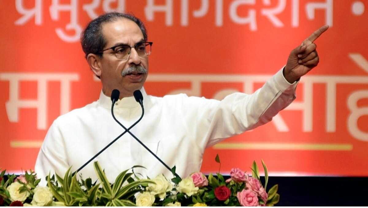 उद्धव ठाकरे ने महाराष्ट्र चुनाव पर राहुल गांधी के दावों का किया समर्थन, सामना में लिखा मेकअप उतर गया है