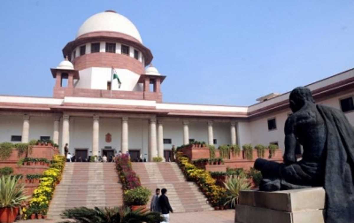 बिलकिस बानो मामले में दोषियों की माफ़ी याचिका के खिलाफ विचार करने को तैयार सुप्रीम कोर्ट