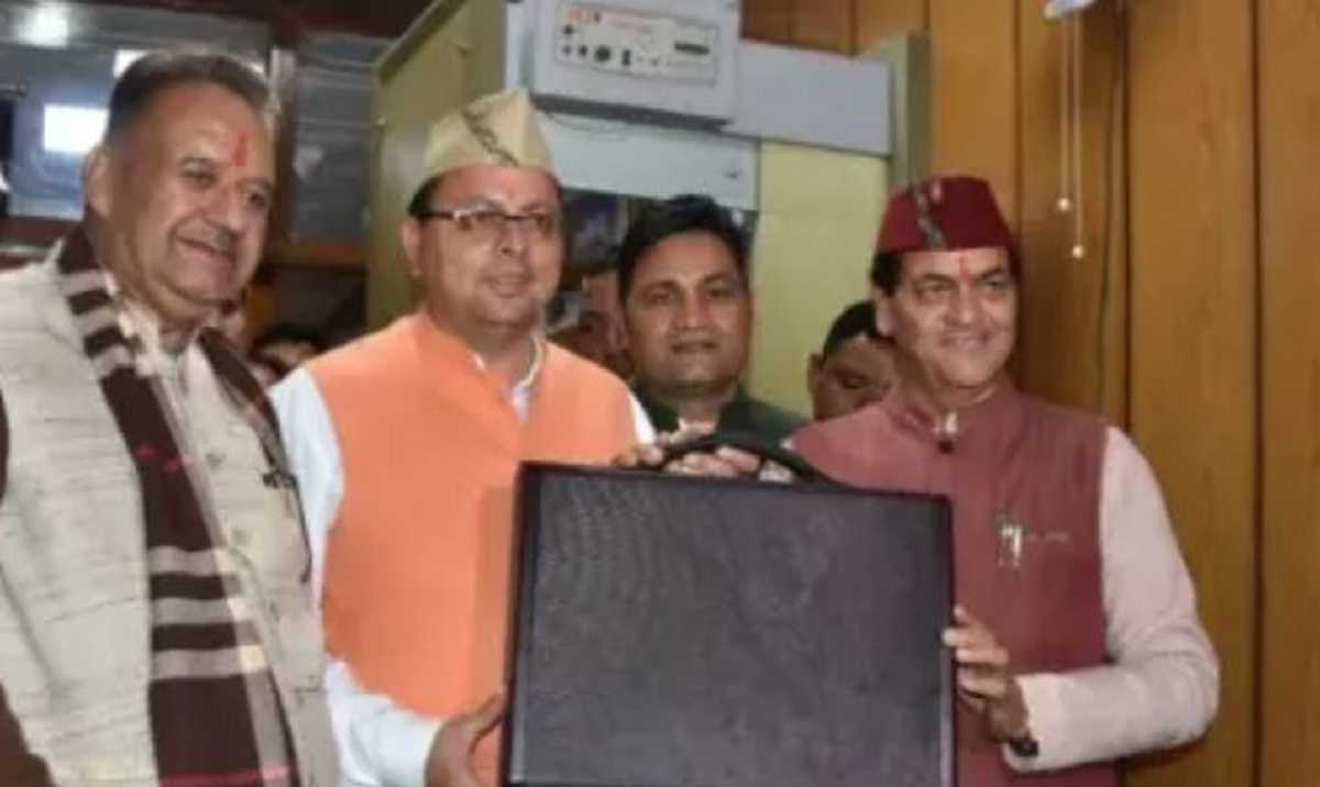 Uttarakhand: प्रदेश में जबरन धर्मांतरण रोकने के लिए संशोधित कानून लागू, राज्यपाल ने विधेयक को दी मंजूरी