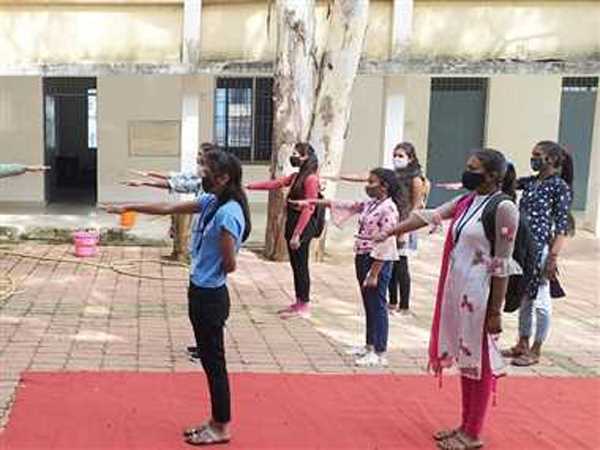 बिरकोनी स्कूल में मतदाता दिवस पर ली शपथ