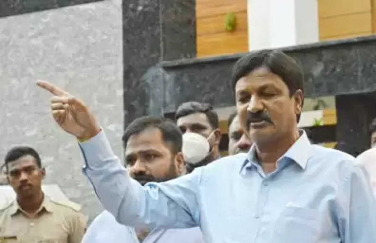 कर्नाटक के गोकक में जरकीहोली को हराने के लिए जद (एस) उम्मीदवार ने मिलाया कांग्रेस से हाथ