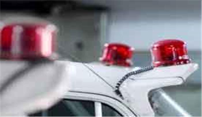 चुनावों की घोेषणा के साथ ही पंजाब मेें कारों से हटी लालबत्ती