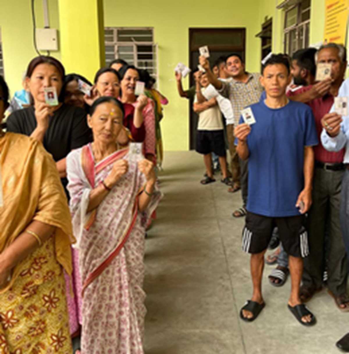 बिहार में दूसरे चरण का मतदान शांतिपूर्ण संपन्न, 58 प्रतिशत से अधिक वोटिंग