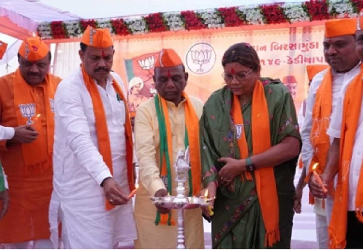 गुजरात भाजपा सांसद ने पार्टी कार्यकर्ताओं से कहा, अनुशासनहीनता नहीं की जाएगी बर्दाश्त गुजरात भाजपा सांसद ने पार्टी कार्यकर्ताओं से कहा, अनुशासनहीनता नहीं की जाएगी बर्दाश्त