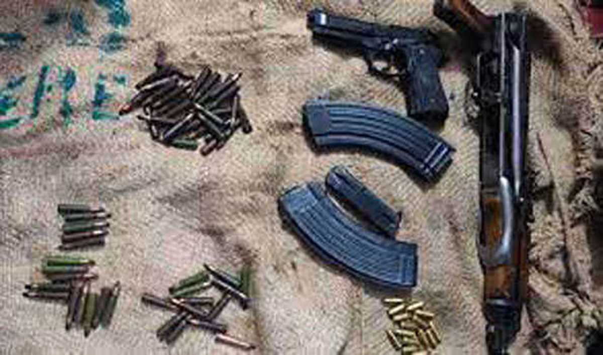 श्रीनगर : उरी में भारी मात्रा में हथियार, गोला-बारूद बरामद