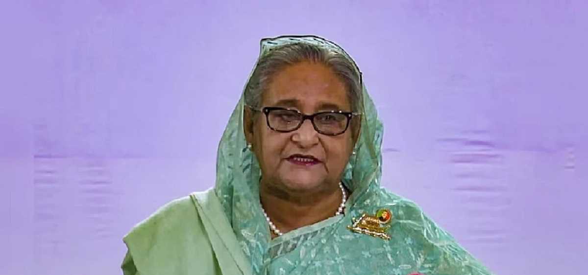 शेख हसीना की बढ़ सकती हैं मुश्किलें, बांग्लादेश ने इंटरपोल से रेड कॉर्नर नोटिस जारी करने का किया अनुरोध