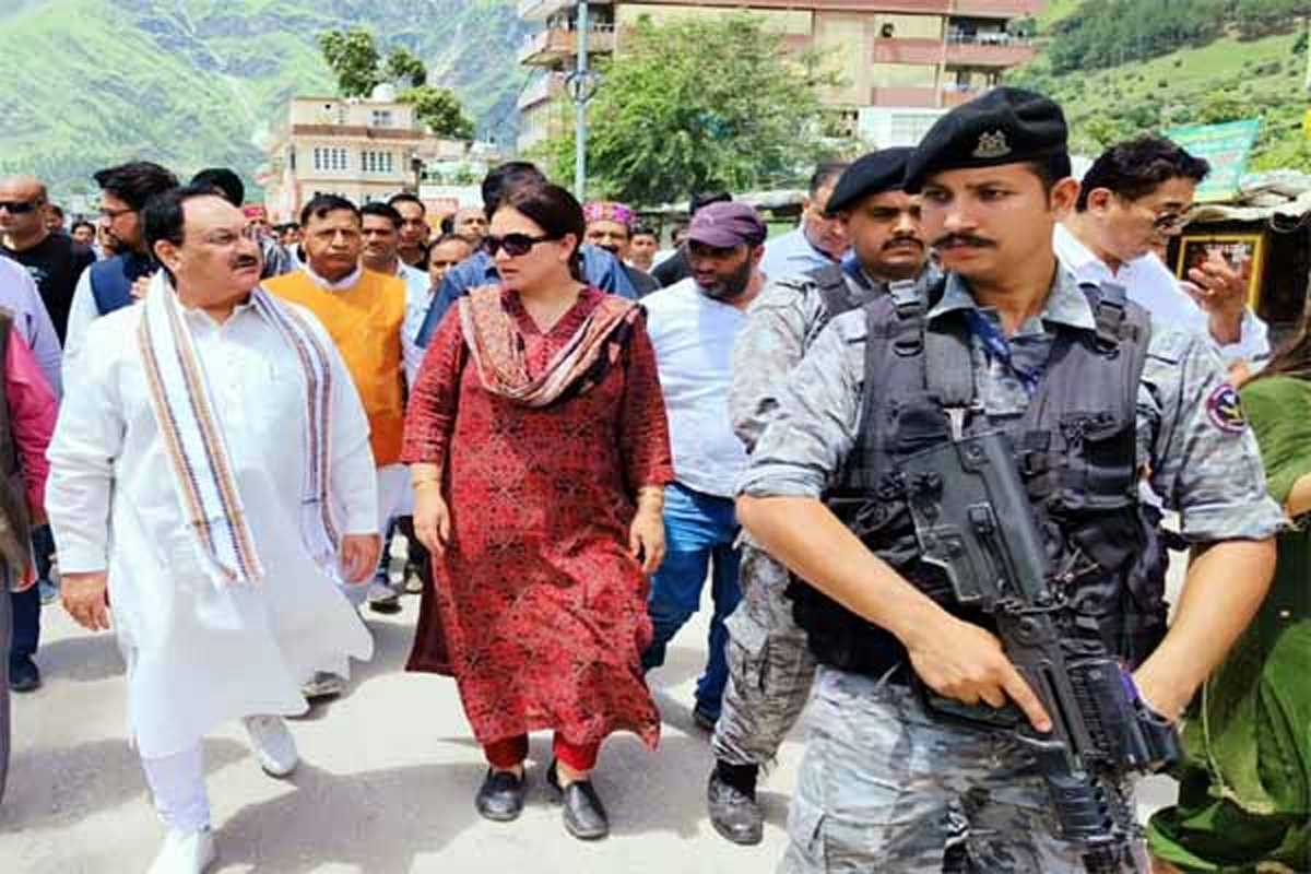 राहत की दृष्टि से केंद्र द्वारा और भी राशि दी जाएगी : नड्डा राहत की दृष्टि से केंद्र द्वारा और भी राशि दी जाएगी : नड्डा