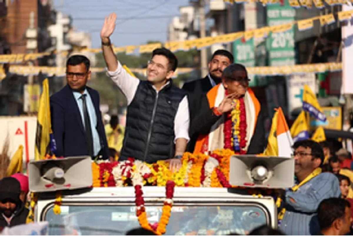 दिल्ली चुनाव : आप सांसद राघव चड्ढा का भव्य रोड शो, अरविंद केजरीवाल को रिकॉर्ड बहुमत से जिताने की अपील