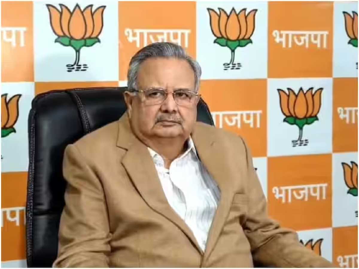 छत्तीसगढ़ को 10 जनपथ का एटीएम बनाकर रख दिया था, इसलिए होती थी पैसों की डिमांड : रमन सिंह छत्तीसगढ़ को 10 जनपथ का एटीएम बनाकर रख दिया था, इसलिए होती थी पैसों की डिमांड : रमन सिंह