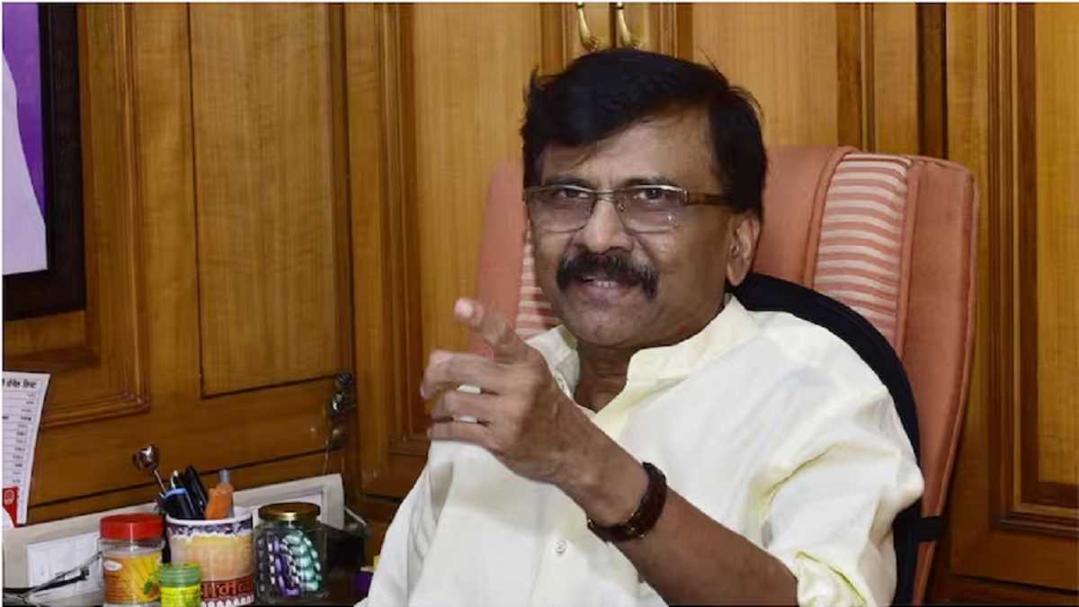 माफी मांगने से नहीं होगी शिवाजी के अपमान की भरपाई- संजय राउत